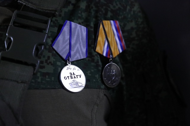 Отряду «Барс-6» вручили награды в зоне СВО