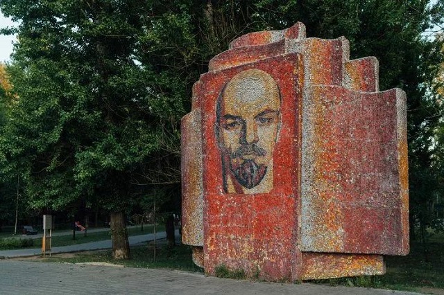 Памятник Ленину с уникальной мозаикой признан объектом культурного наследия в Казани