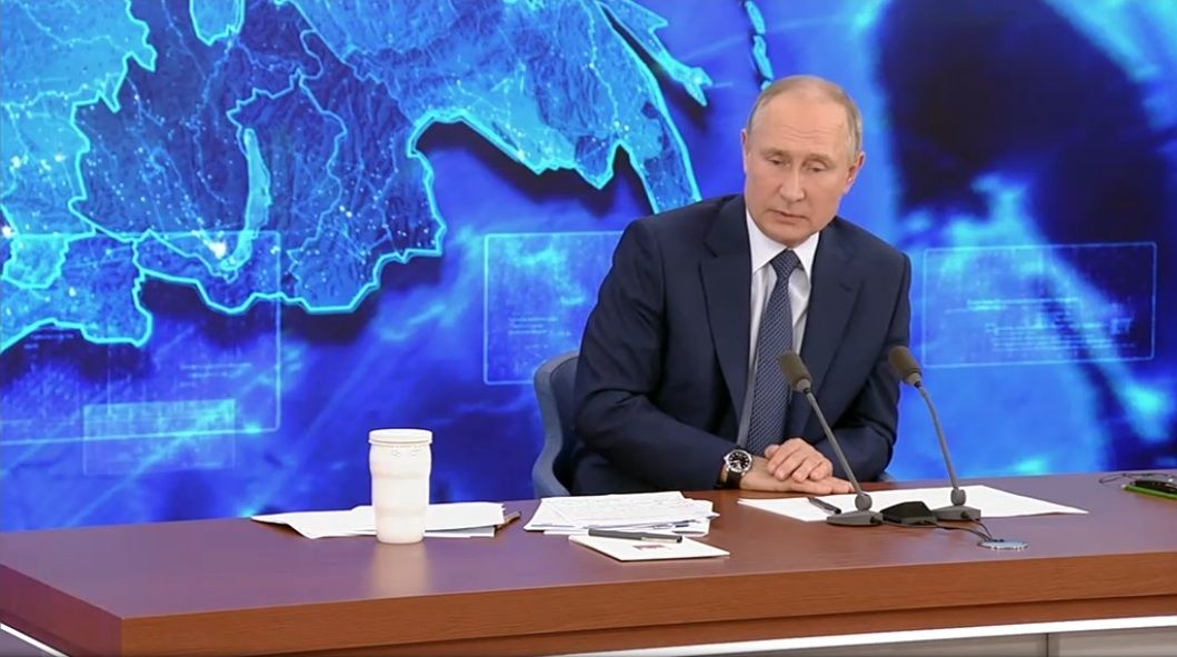 Президент России высказался об инциденте с Навальным