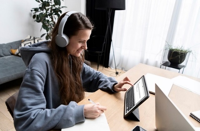 В КФУ разъяснили, как будет организовано самостоятельное обучение студентов