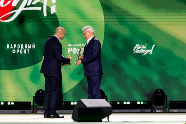 «КАМАЗ» наградили за поддержку участников СВО