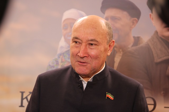 Татарстан Республикасы Дәүләт Советы Рәисе вазифаларын башкаручы итеп Марат Готыф улы Әхмәтов сайланды