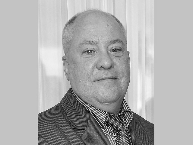 Работавший со дня основания КДМЦ врач Николай Новиков скончался в возрасте 66 лет