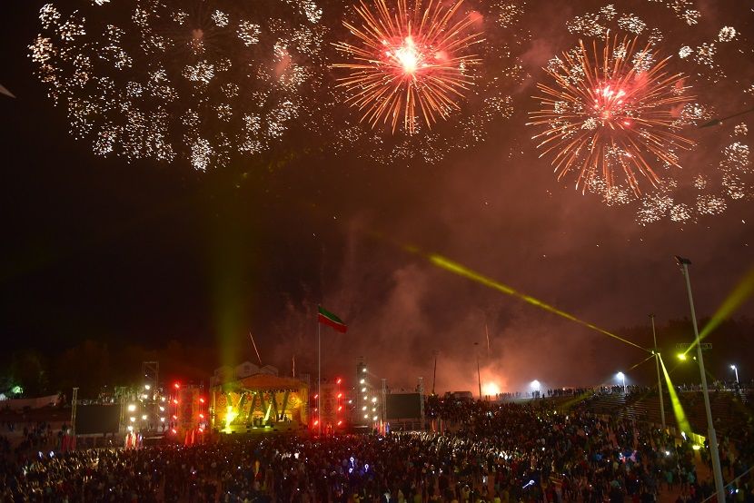 Власти Челнов заменили салют на День республики фильмом 1979 года