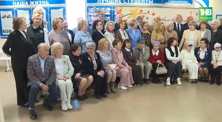 Казанда ветеран табибларны хөрмәтләделәр