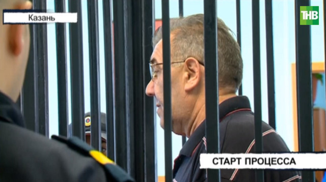 В Казани стартовал суд над Вадимом Захаровым, насмерть забившим женщину молотком