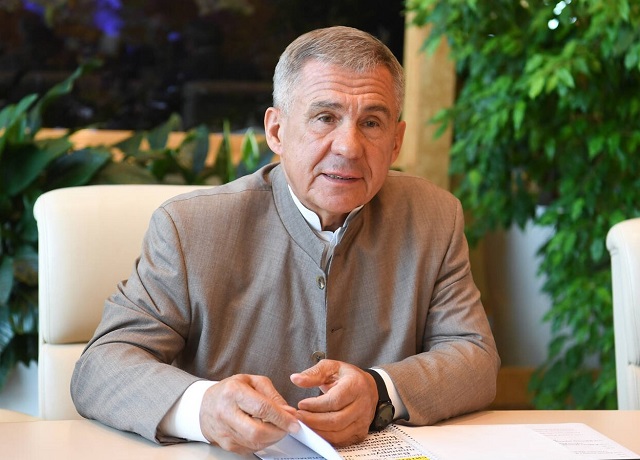 Раис Татарстана оценил влияние санкций на экономику республики