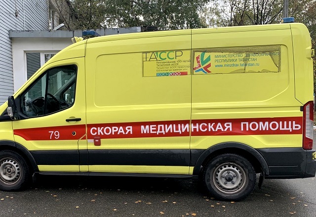 Жителю Набережных Челнов пришлось спасаться от ограбивших его собутыльников через окно