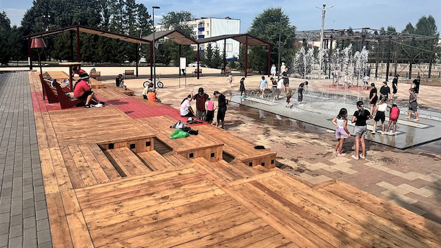 В Азнакаево завершился первый этап благоустройства парка имени Ишкаева