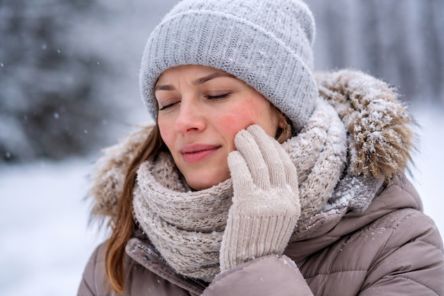 Сильные морозы могут спровоцировать дерматит, экзему и псориаз — врач