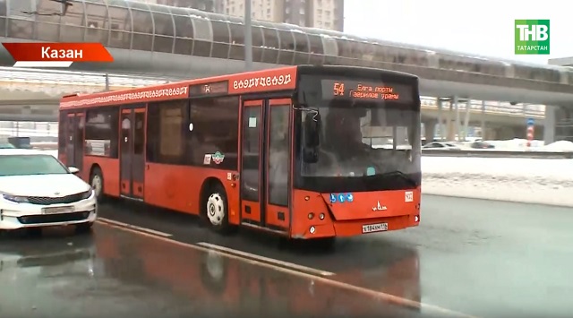 Яңа системаны сыныйлар: Казан белән Бөгелмәдә автобусларга заманча камералар урнаштырылган