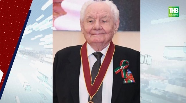 В Казани простились со стоявшим на страже родного языка и татарской нации аксакалом Мирфатыхом Закиевым