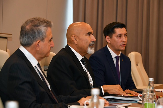 Раис Татарстана провел встречу с представителями деловых кругов ОАЭ