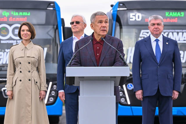 Минниханов: общественный транспорт требует системного обновления