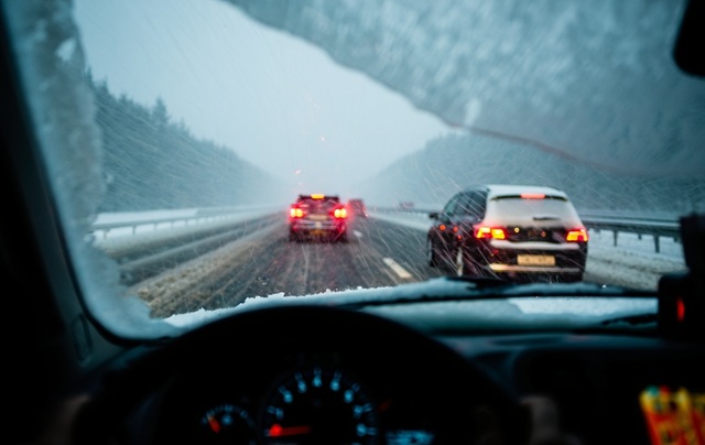 Движение грузового транспорта на М-7 ограничено до улучшения погоды