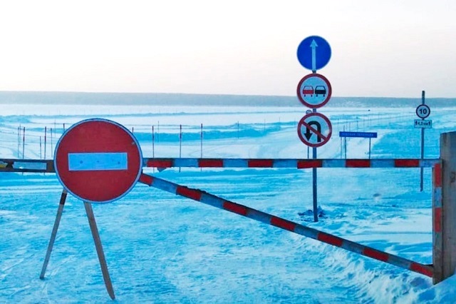 В Татарстане из-за оттепели приостанавливают работу двух ледовых переправ