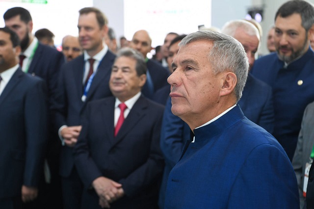 Раскрыты подробности визита Раиса РТ на выставку TatOilExpo-2023