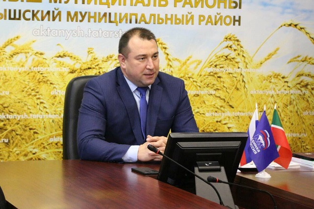 Замглавы Актанышского района Ильшата Габдулхаева отправили в СИЗО