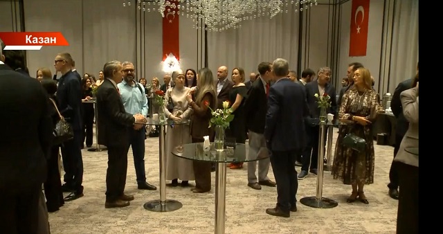 Казанда Төркия Республикасы оешуга 102 ел тулуны билгеләп үттеләр