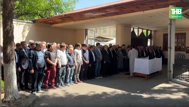Татар дөньясы зур югалту кичерә: Ташкентта җәмәгать эшлеклесе Рим Гыйниятуллин белән хушлаштылар