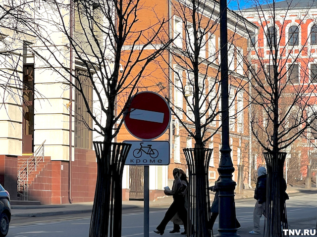 В центре Казани временно перекроют движение на двух улицах