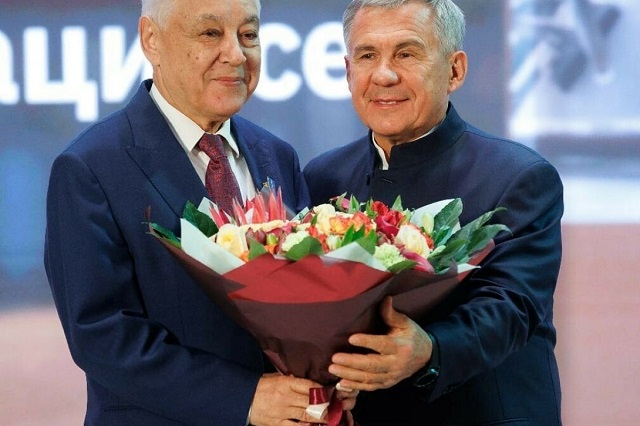 «Единая Россия» намерена выдвинуть кандидатуру Минниханова на выборы Раиса РТ