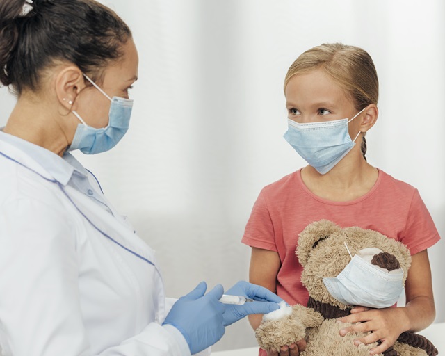 Какие прививки сделать в феврале, ответили в Роспотребнадзоре