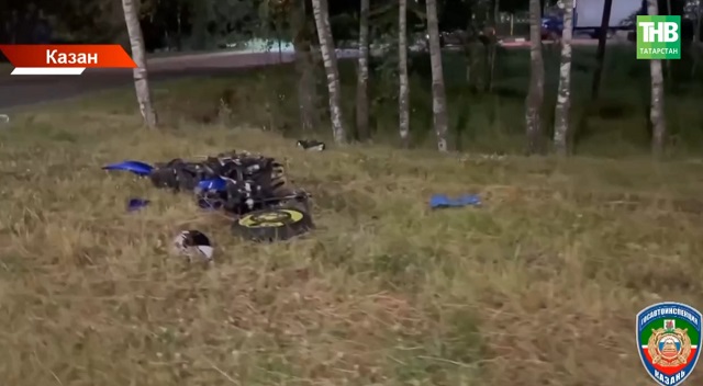Горький шоссесында фаҗига: мотоциклчы һәлак, дүрт кеше җәрәхәтләнгән