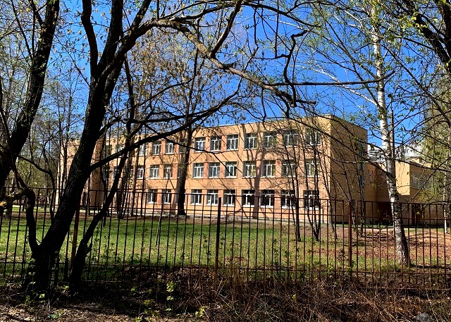 Угрозы о минировании поступили в школы Казани в годовщину трагедии в гимназии №175