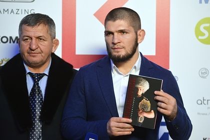 Хабиб назвал тренировки лучшим средством от депрессии после смерти отца