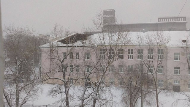«Ситуация контроле»: власти Казани отреагировали на обрушение крыши в гимназии №27