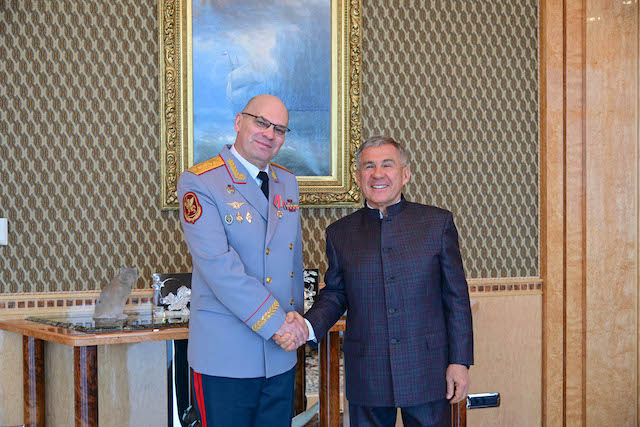 Раис РТ обсудил с Олегом Плохим вопросы безопасности в республике