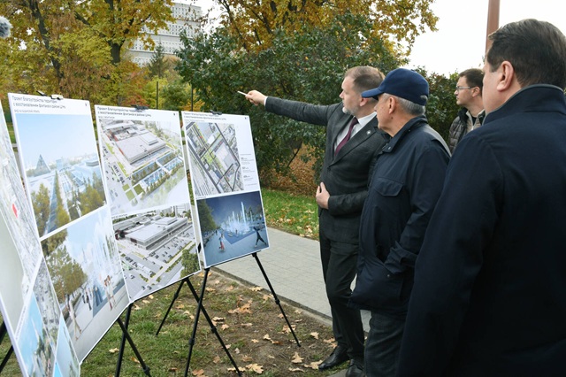 Минниханову презентовали проект благоустройства территории возле ЦУМа