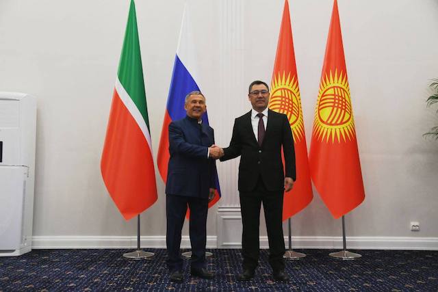 Минниханов и Жапаров обсудили сотрудничество и защиту снежного барса