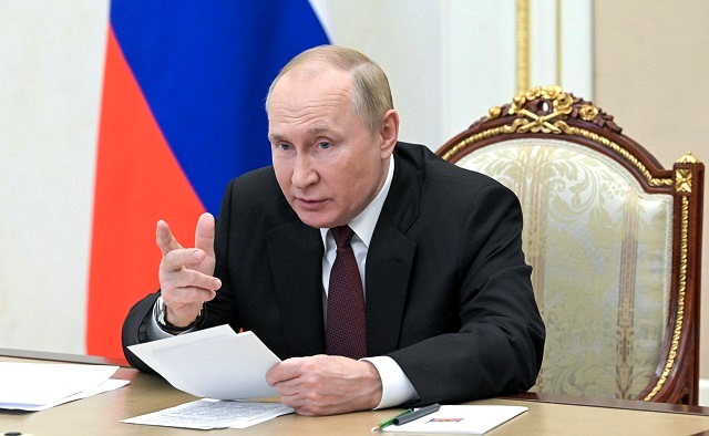Путин: США используют Украину как таран против России