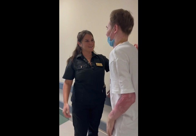 Получившего 90% ожогов тела 22-летнего уроженца Чувашии спасли врачи РКБ в Казани