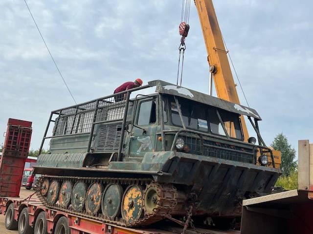 Татарстанские волонтеры подготовили гусеничный бронетранспортер для отправки в зону СВО