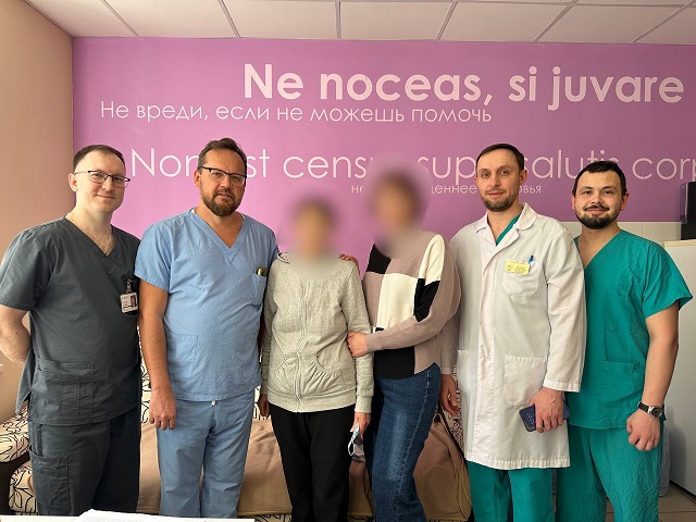 Отдала часть печени маме: в РКБ провели родственную трансплантацию пациентке из Ижевска