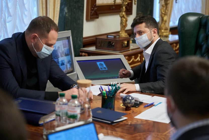 Российский футболист: «На Украине хотели актера Зеленского, а теперь уже не хотят»