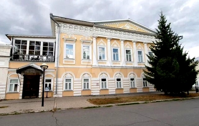 В Татарстане за 15 млн рублей выставили на продажу особняк купца Стахеева 