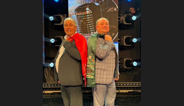 "Музыкаль Сабантуй": ТНВның зур студиясендә Вадим Захаров белән Рөстәм Закиров очрашты