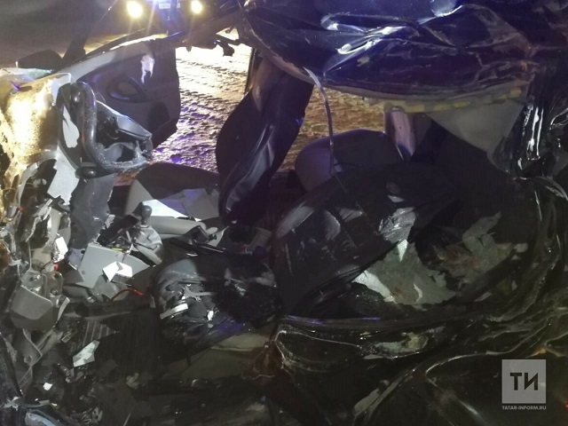 В РТ водитель «Лады» скончался в результате лобового столкновения с грузовиком