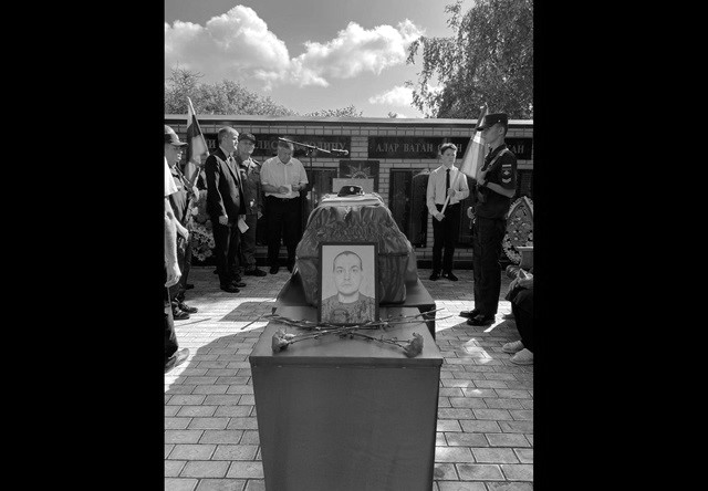 В Татарстане простились с погибшим в зоне СВО Ильсуром Якуповым