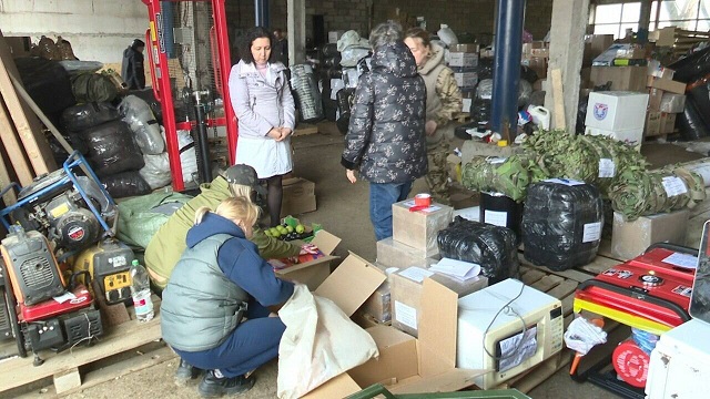 Две машины, три мотоцикла и стройматериалы: Нижнекамск отправил помощь в зону СВО