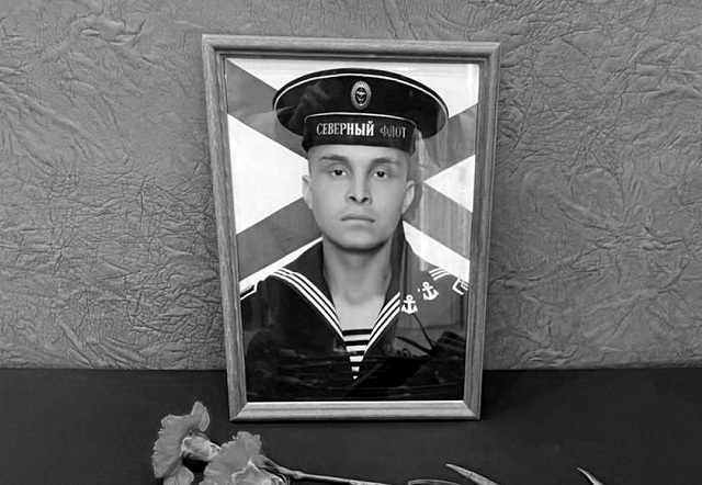 В Татарстане простились с погибшим в СВО 35-летним мобилизованным Иреком Зиятдиновым