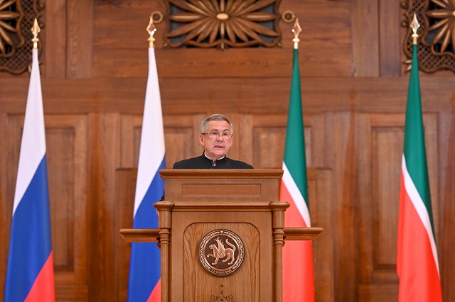 Раскрыты зашифрованные смыслы послания Минниханова Госсовету, предназначенные конкретным людям