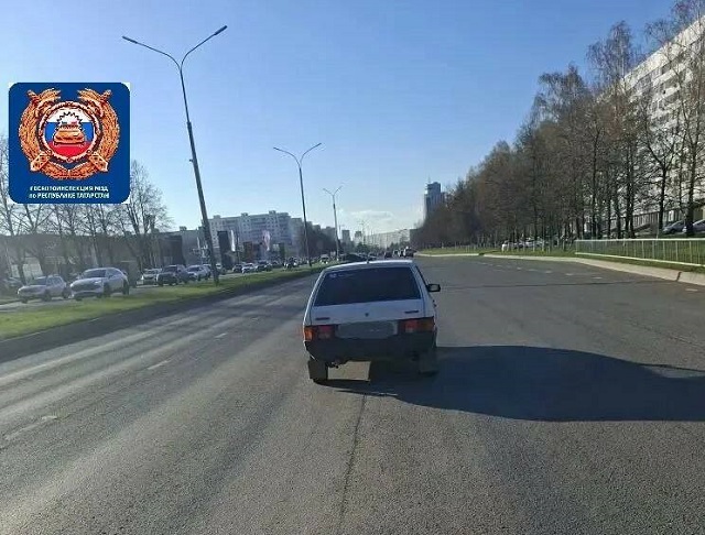 Водитель «Лады» сбил 14-летнего подростка на электросамокате в Набережных Челнах