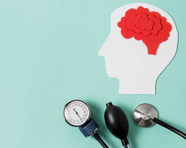 Жара и инсульт: как избежать печальных последствий