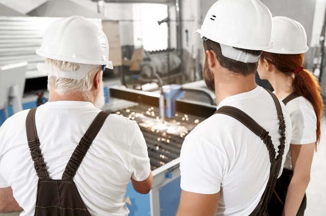 В Менделеевске по нацпроекту расширили производство автопроводов