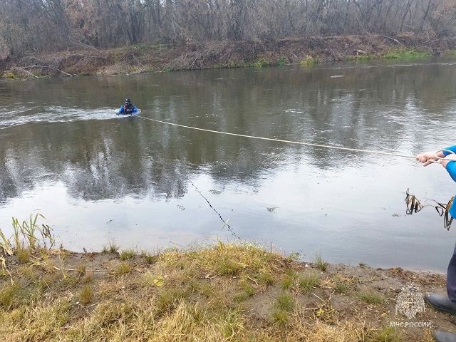 На реке Ик ищут тело 33-летнего татарстанца, решившего искупаться во время рыбалки